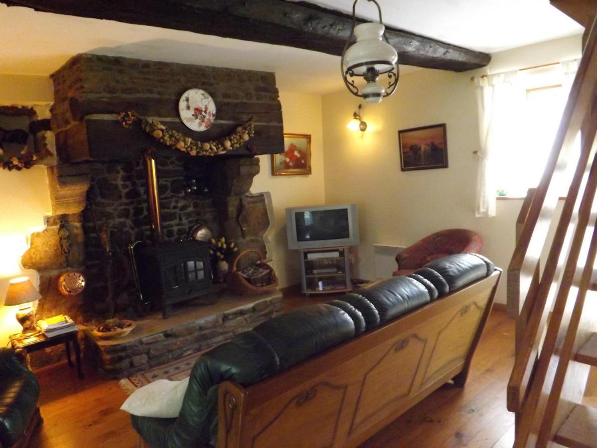 Beautiful 3-bed In Passais-villages Saint-Siméon
